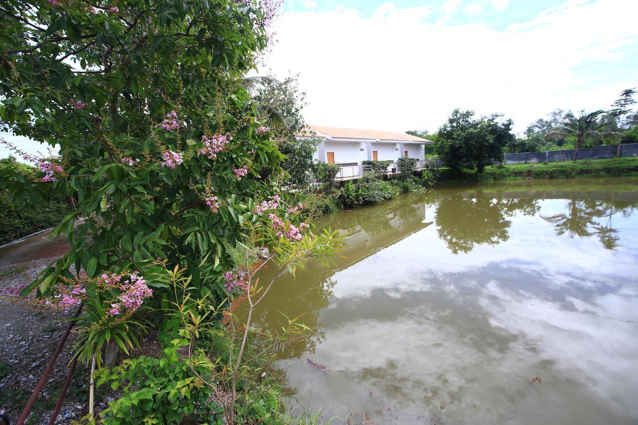 Baanpooya Hotel&Resort Tak Buitenkant foto